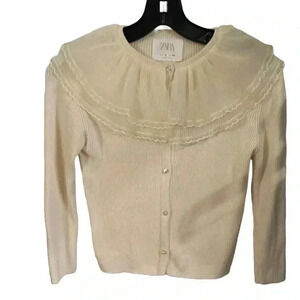 Zara girls button up ivory sweater with a lace collar size 9